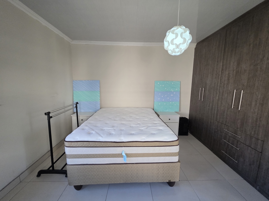 4 Bedroom Property for Sale in Flamingo Park Free State
